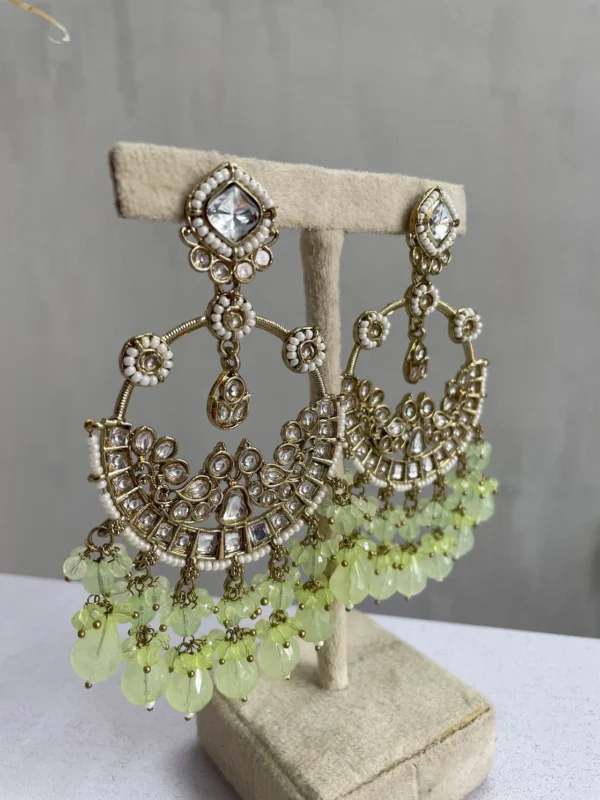 Green EARRINGS, EARRINGS, TRENDING EARRINGS, WEARABLE JEWELLS, SALE, DIWALI SALE, BOLLYOOD EARRINGS, Kundan earrings, Earrings, chandbali