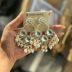 ashiyana, ashiyana chandbali, white chandbali, wearable jewells, chandbali
