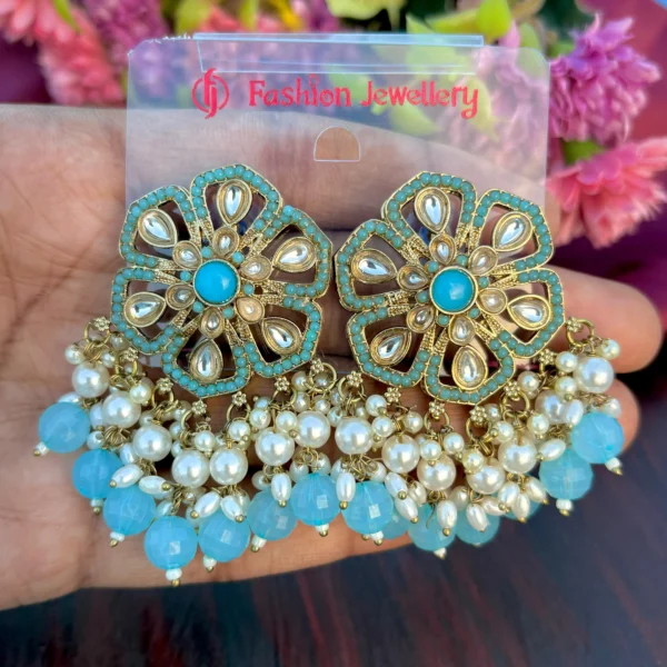 Sky EARRINGS, TRENDING EARRINGS, WEARABLE JEWELLS, SALE, DIWALI SALE, BOLLYOOD EARRINGS, Kundan earrings, Earrings, chandbali