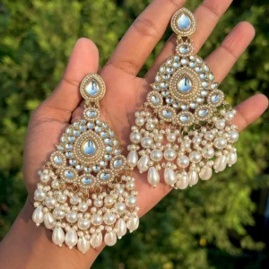 WHITE EARRINGS, EARRINGS, TRENDING EARRINGS, WEARABLE JEWELLS, SALE, DIWALI SALE, BOLLYOOD EARRINGS, Kundan earrings, Earrings