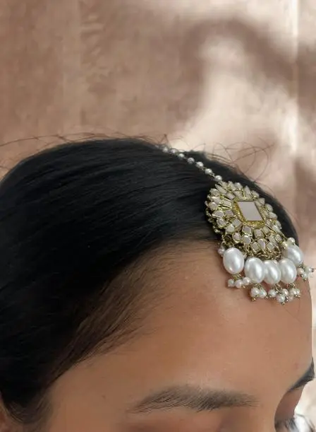 WhatsApp Image 2024-12-24 at 19.56.40_19d220d5 Tazmeen Beautiful Long Kundan Bahubali With Tana