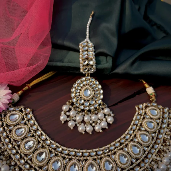 necklace, kundan set, kundan necklace, white necklace, white set, white kundan neck set, wearable jewells