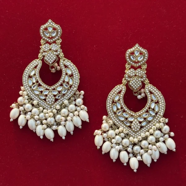 white chandbali, white earring, white earrings, white studs, pakistani chandbali, pakistani earring, wearable jewells