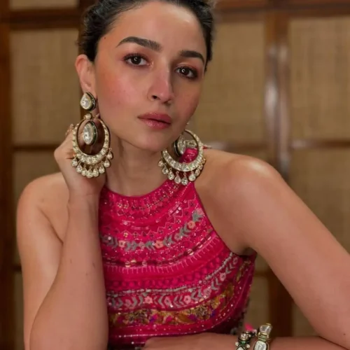 alia bhat earring, alia earring, alia bhat inspired earring, alia bhat earring, ethnic earring, chandbali earring, wearable jewells