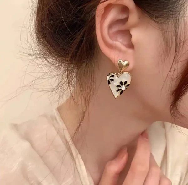 Twist of Heart Hoop Earrings