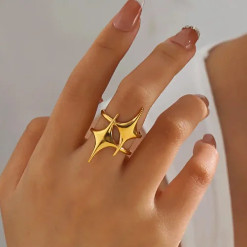 Sandy Star Ring