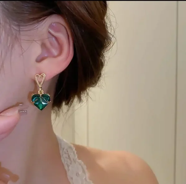 Mystic Green Heart Earrings