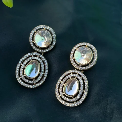 Gurneet Stud Earring - White