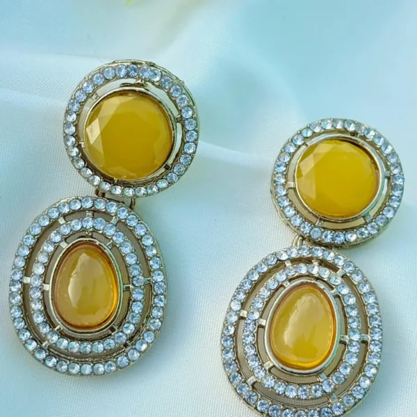Gurneet Stud Earring - Yellow