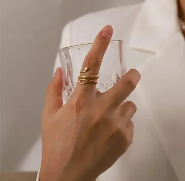Snake Slay Gold Ring