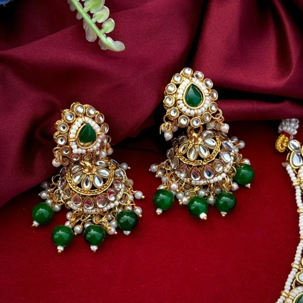 Merri Premiun Kundan Necklace Set - Green