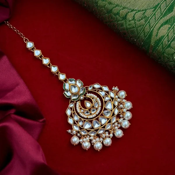 IMG-20251115-WA0073 Tanishka Polki Kundan Mangteeka - White