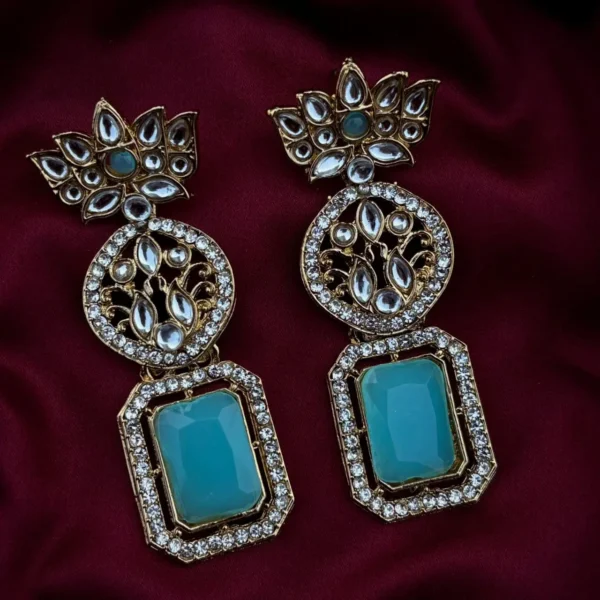 Shelie Premium Studs - Blue