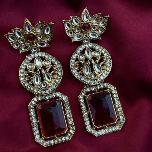 Shelie Premium Studs - Mehrun