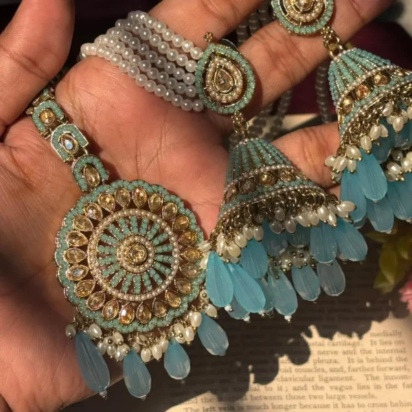 Amber Premium Pakistani Jadau Jhumka With Mangteeka